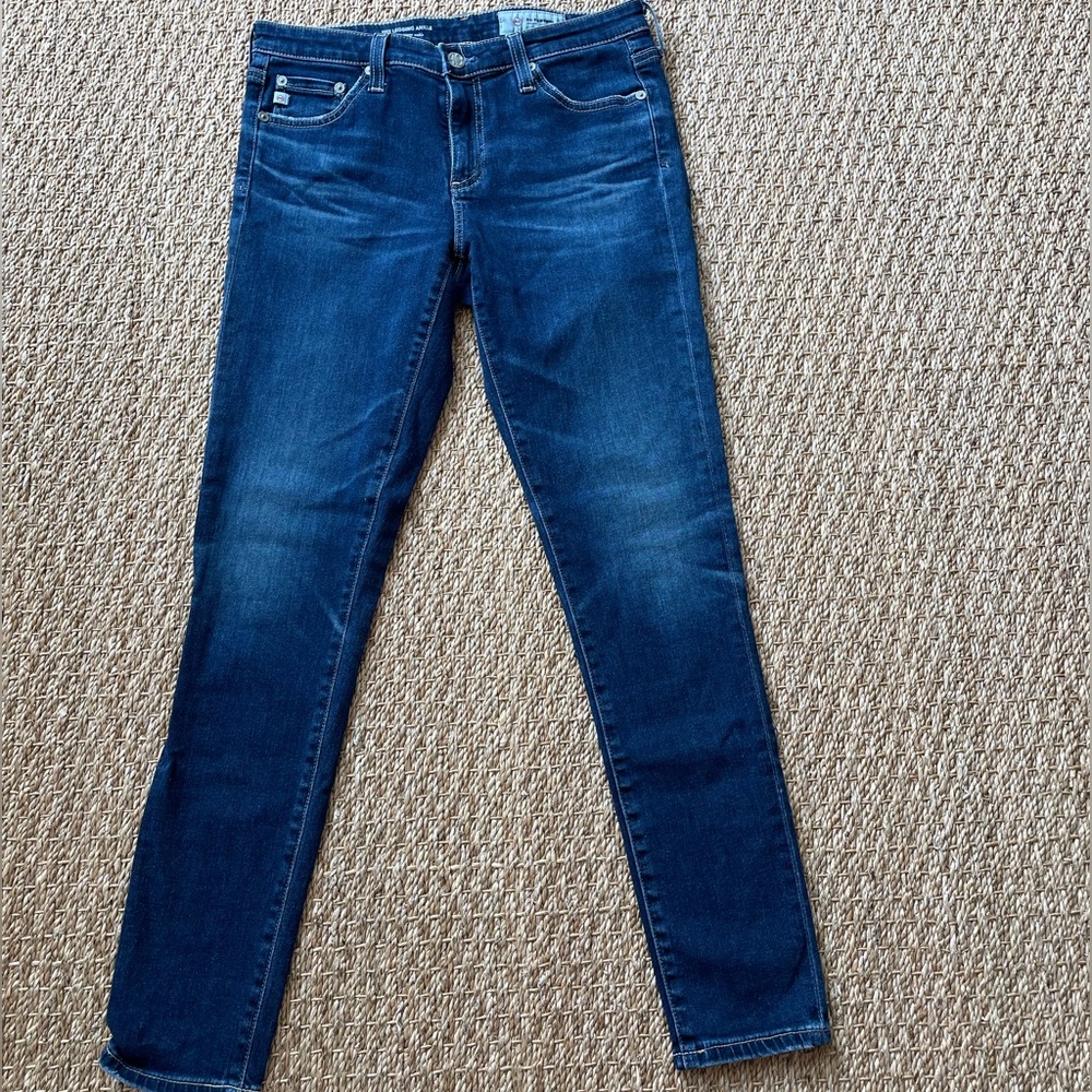 AG Jeans. THE LEGGING ANKLE. Super Skinny Ankle. Size 27.
